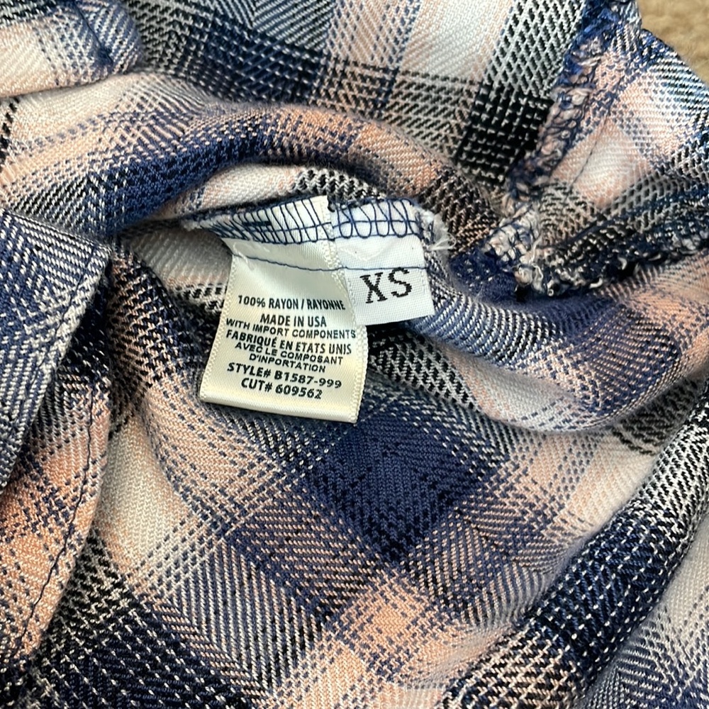 Women’s Bella Dahl Plaid Long Sleeve Button Down Blouse. Size XS - Picture 5 of 5